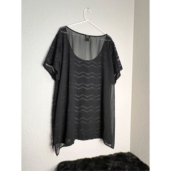 Torrid black striped sheer tunic shirt 4 4x goth Adam's - Picture 3 of 3
